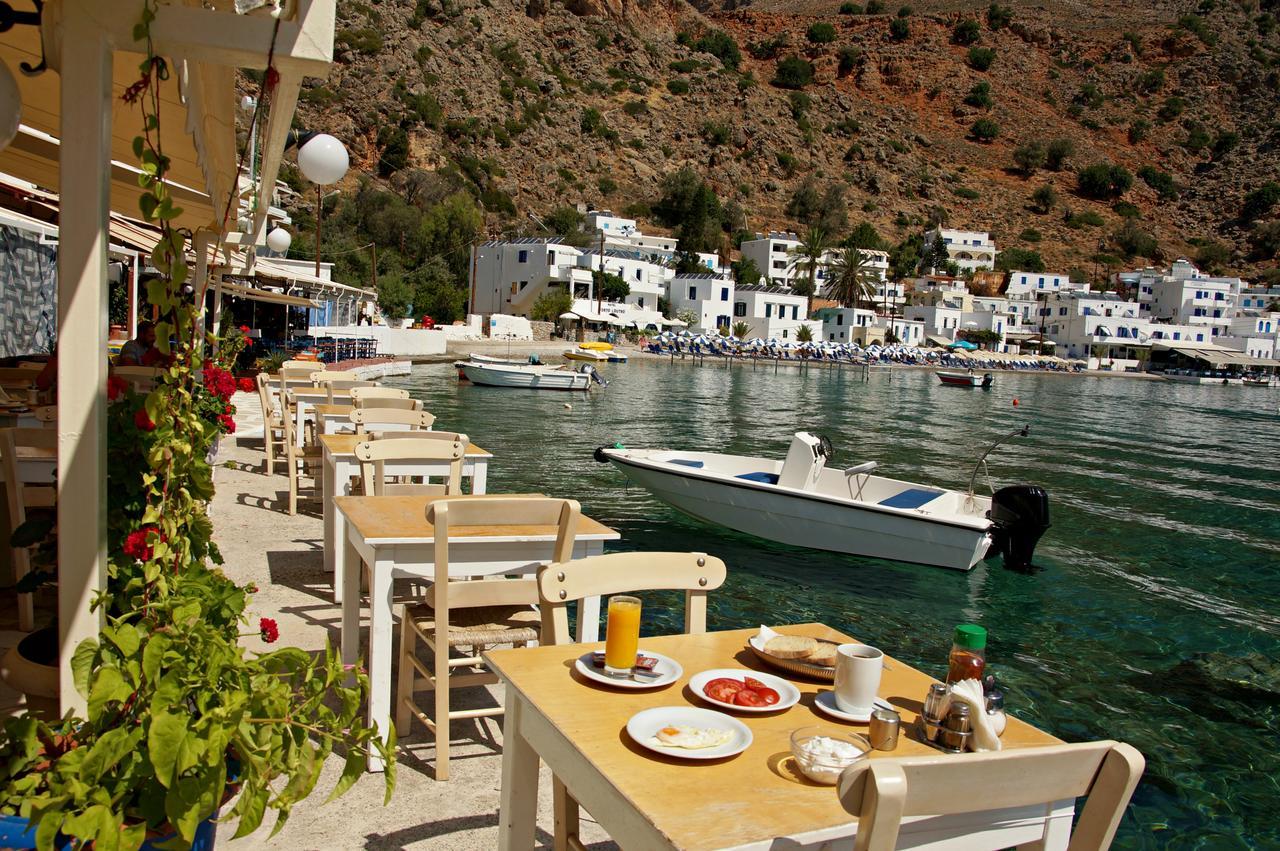 Madares Hotel Loutro Bagian luar foto