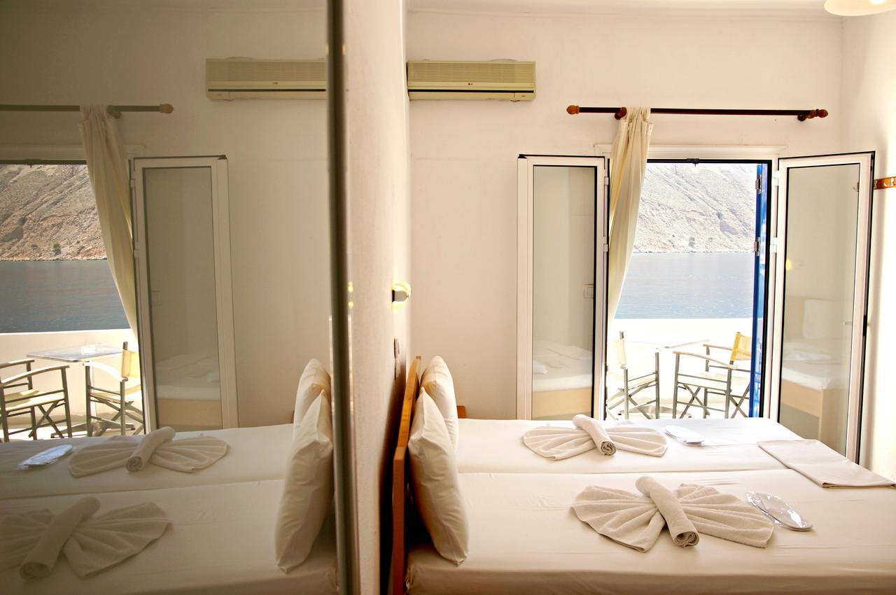 Madares Hotel Loutro Bagian luar foto